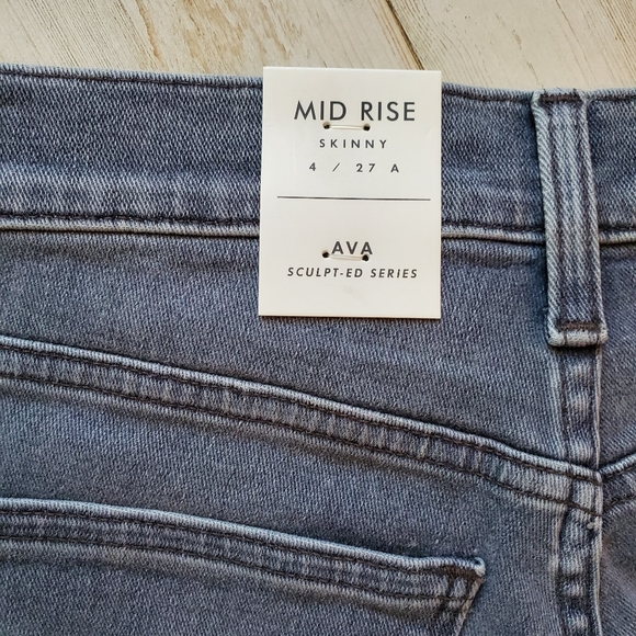 Womens Jeans - Picture 7 of 8